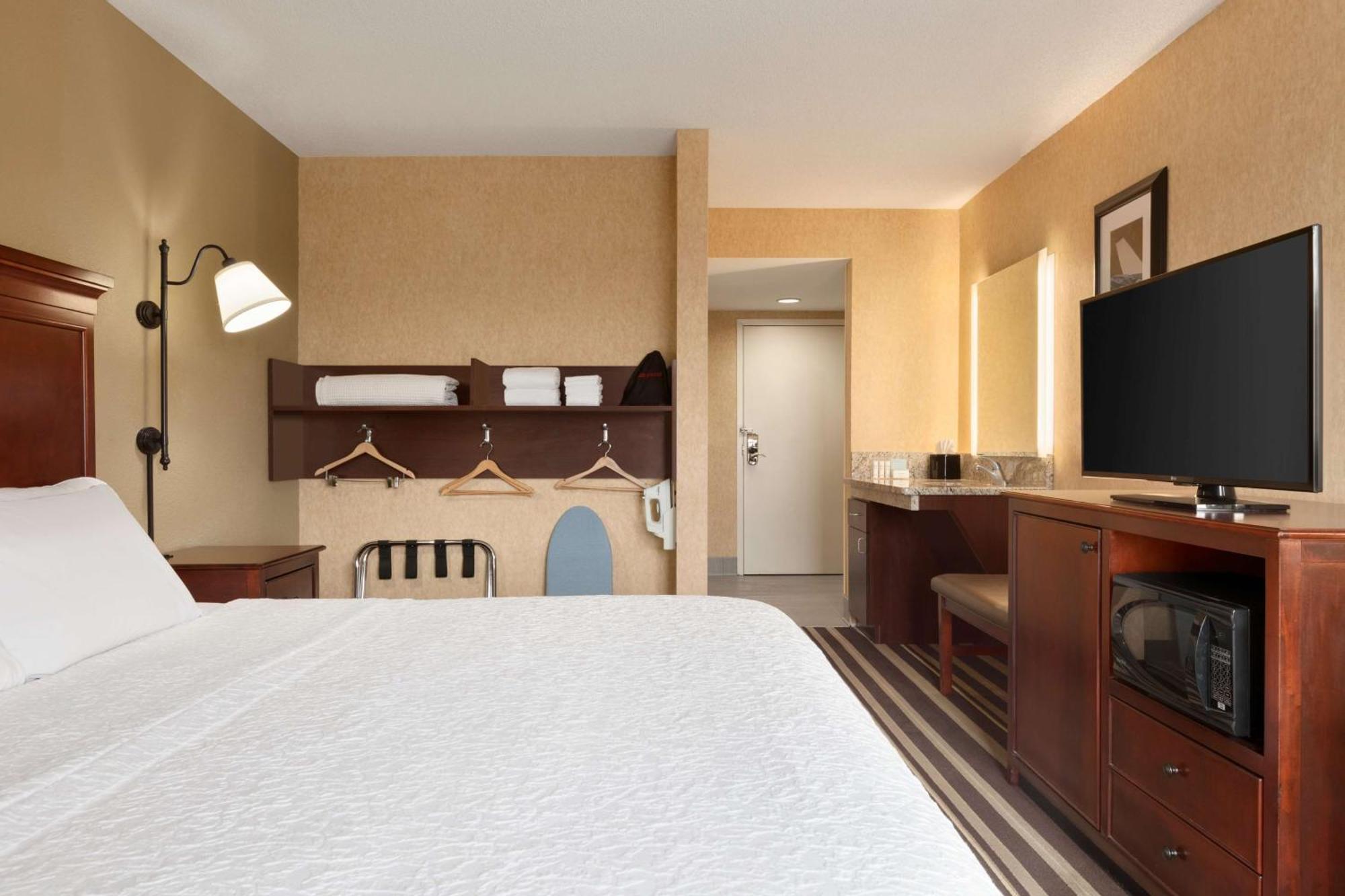 שנטילי Hampton Inn Washington-Dulles International Airport South מראה חיצוני תמונה