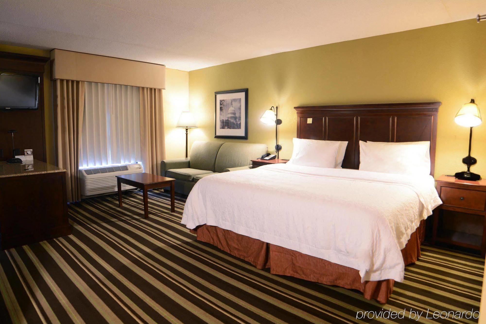 שנטילי Hampton Inn Washington-Dulles International Airport South מראה חיצוני תמונה